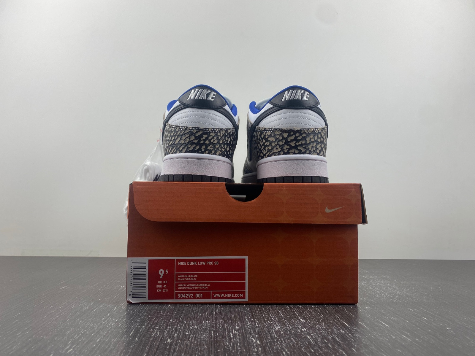 Nike SB Dunk Low White Cement (2002) 304292-001