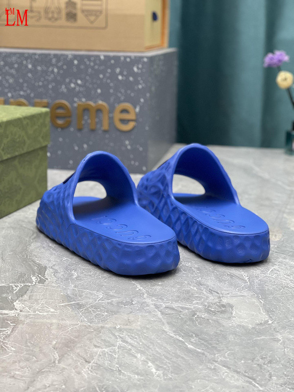 GUC LEATHER SLIDE