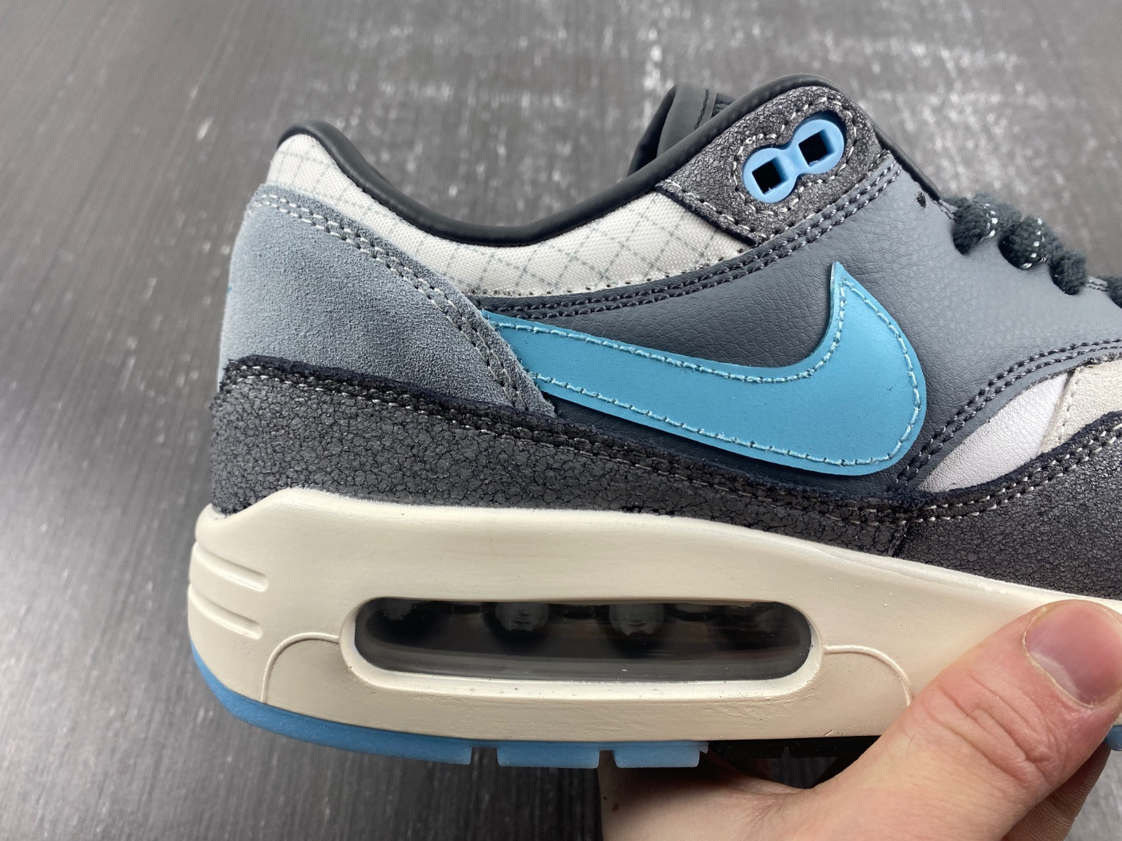 Nike Air Max 1 
