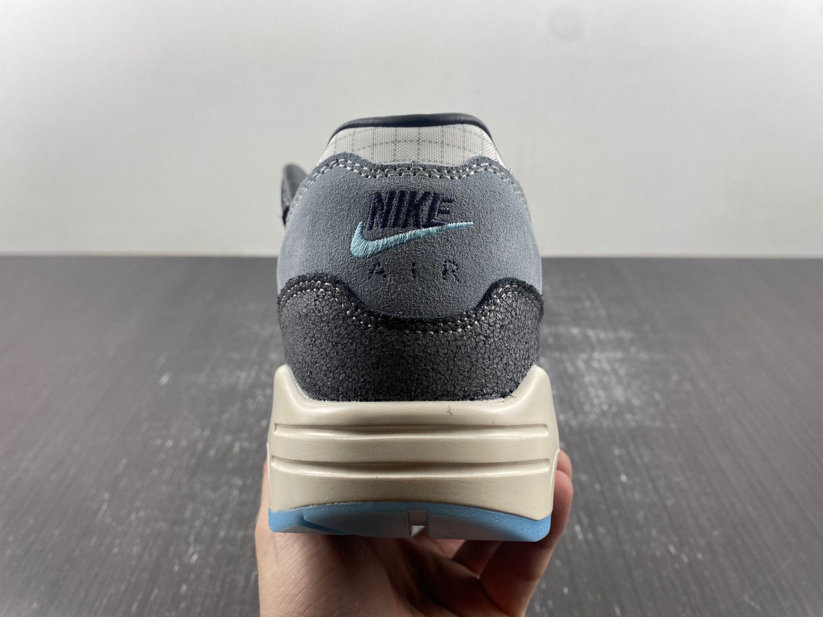 Nike Air Max 1 