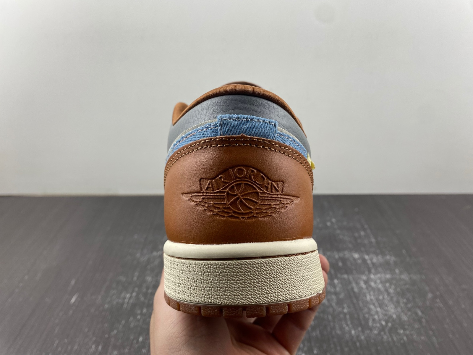 Air Jordan 1 Low “Denim” FZ5042-041