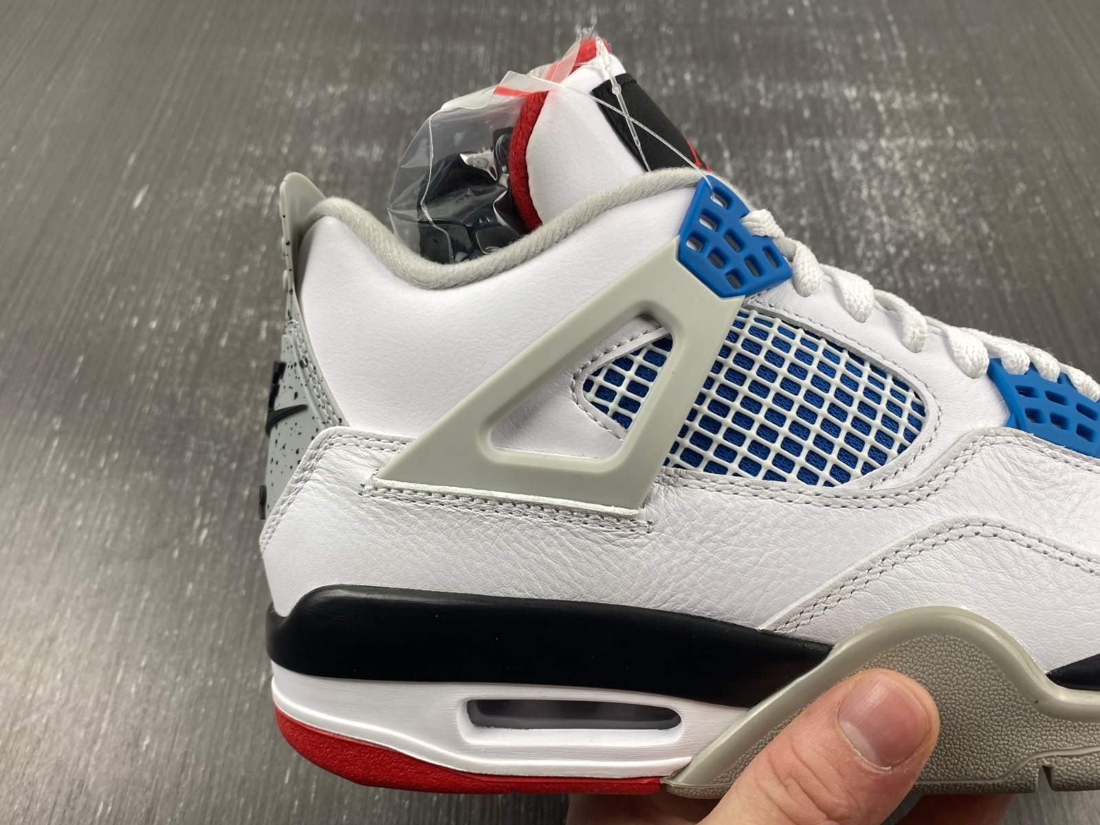 Air Jordan 4 Retro SE