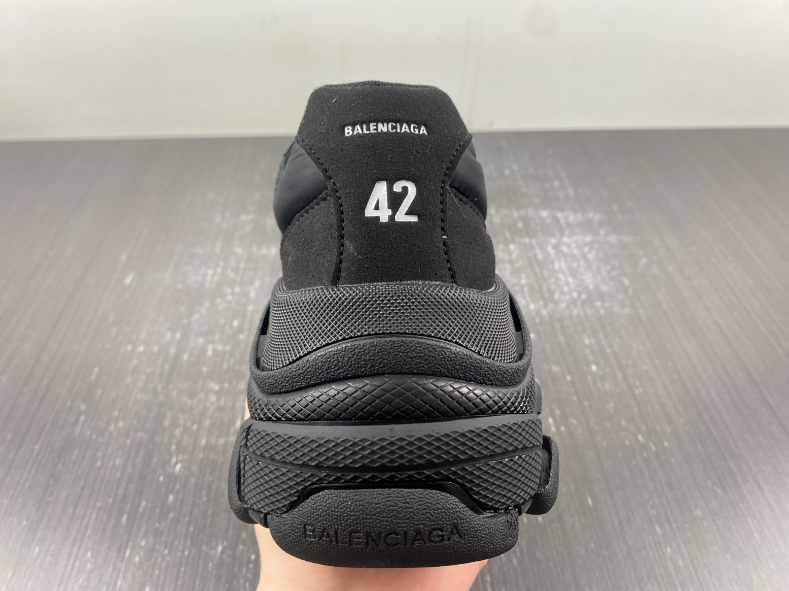 Ba*len*cia*ga triple s 710157 w3cu1 1000