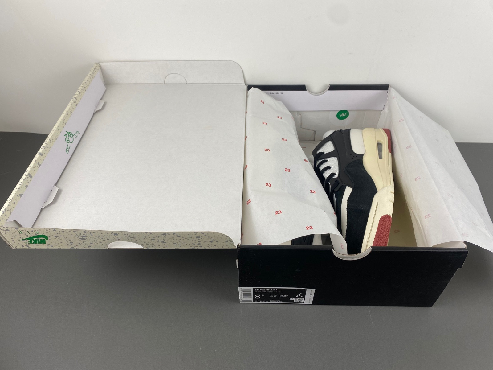Air Jordan 4 RM