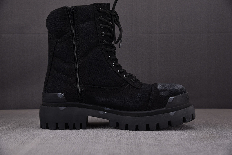 Ba*len*cia*ga strike combat boot