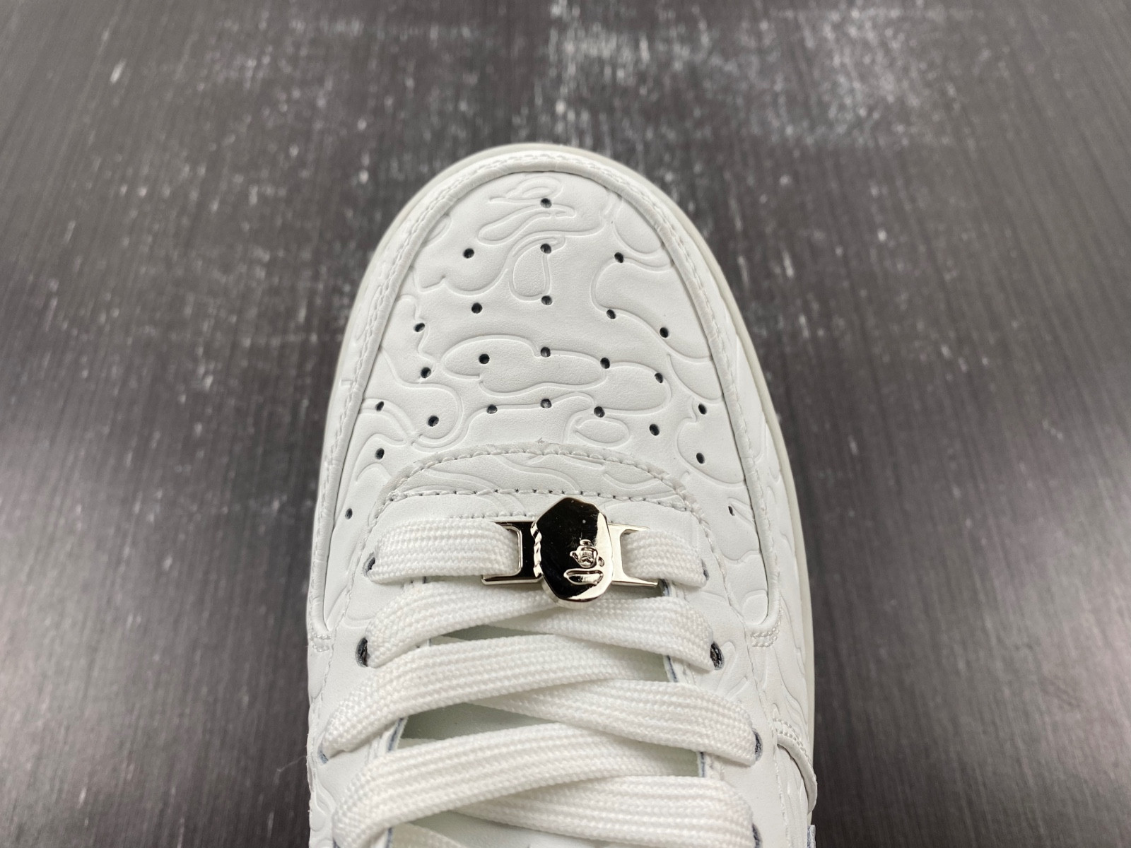 BAPE SNEAKERS