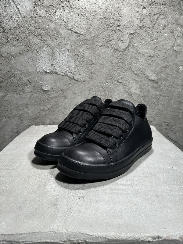 RICK 0WENS SNEAKERS