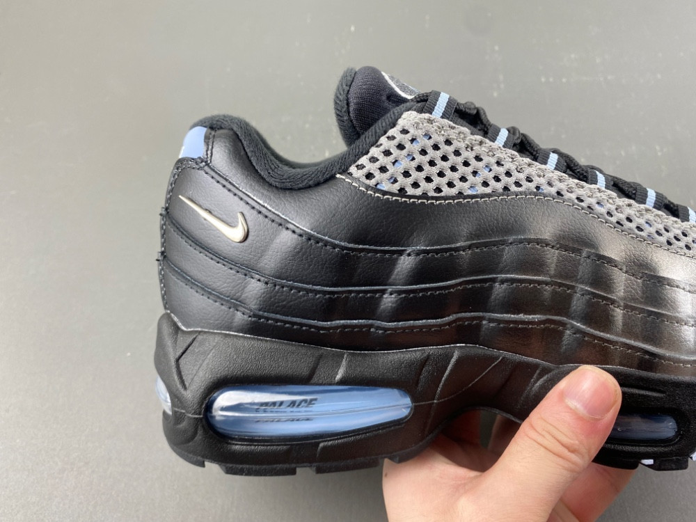 Palace x Nike Air Max 95 Big Bubble IQ7708-095
