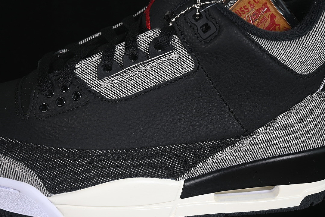 Jordan 3 Retro Levi’s Black IR0914-400