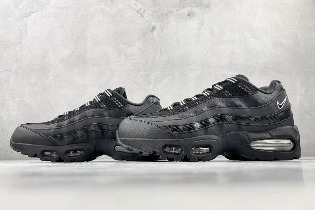 Nike Air Max 95 "Black/Metallic Silver" IR1474-010