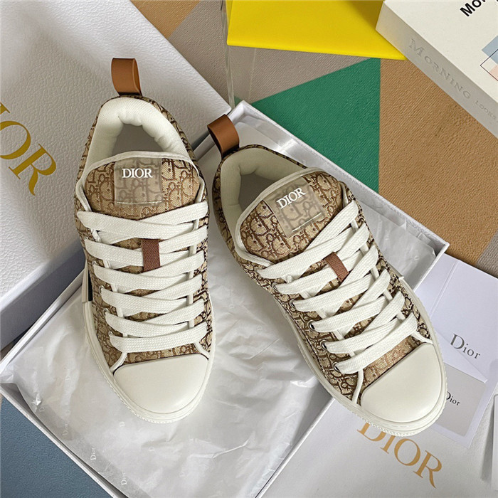 B23 SKATER SNEAKER