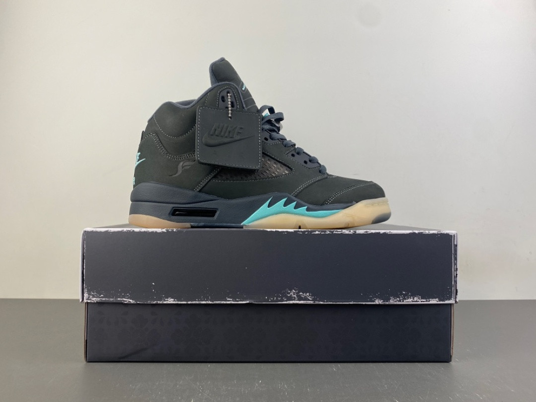 Jordan 5 Retro SoleFly Black Aurora Green Men