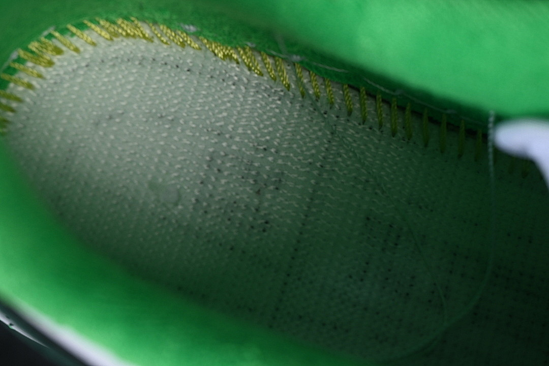 Nike Air Force 1 Low DOAF Egg or Duck - IU7613-100