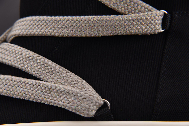 RICK 0WENS SNEAKERS