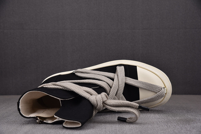 RICK 0WENS SNEAKERS