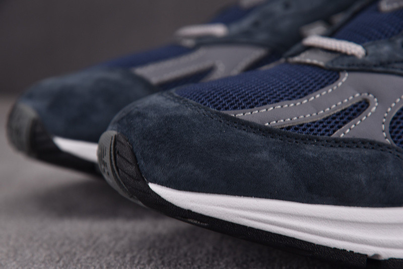 New Balance U991NV2