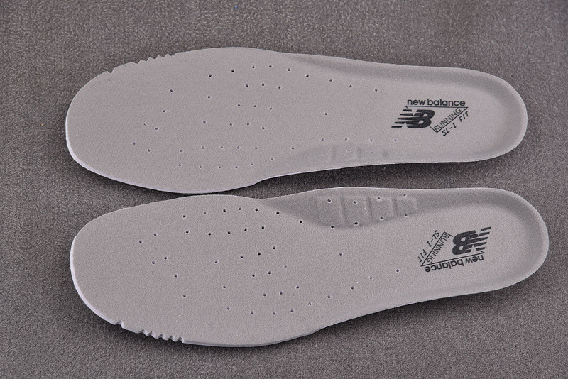 New Balance U991NV2