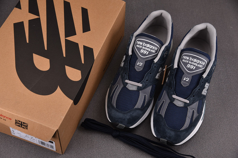 New Balance U991NV2