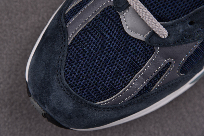 New Balance U991NV2