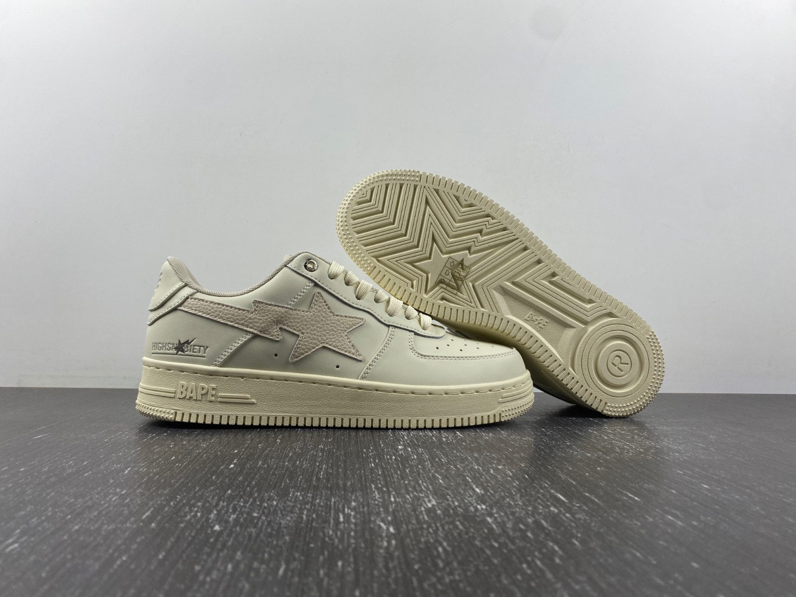 BAPE SNEAKERS