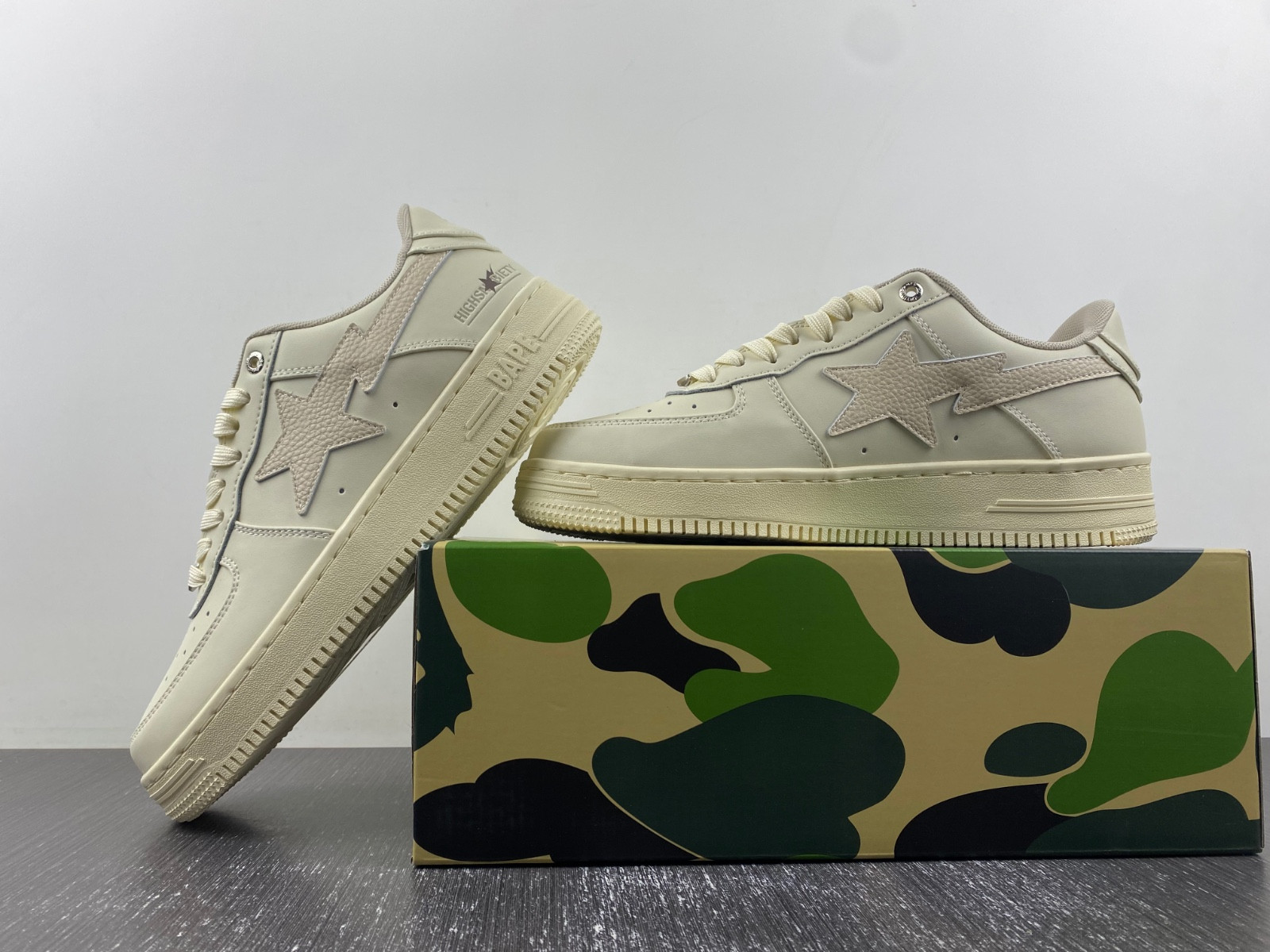 BAPE SNEAKERS