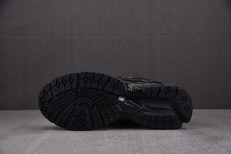 New Balance 1906R 
