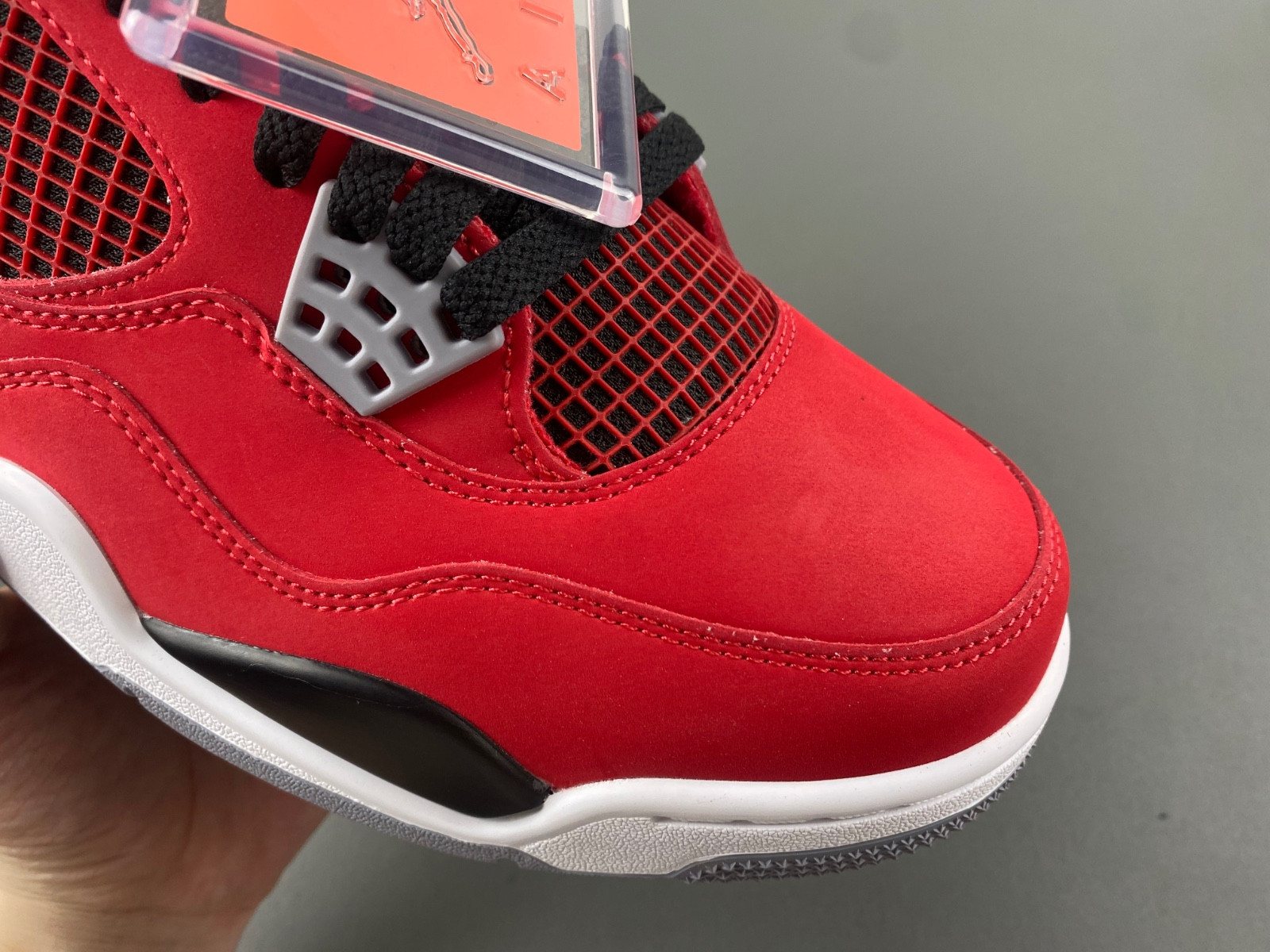 Air Jordan 4 Retro