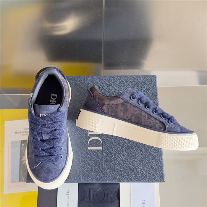 DR B33 SNEAKER