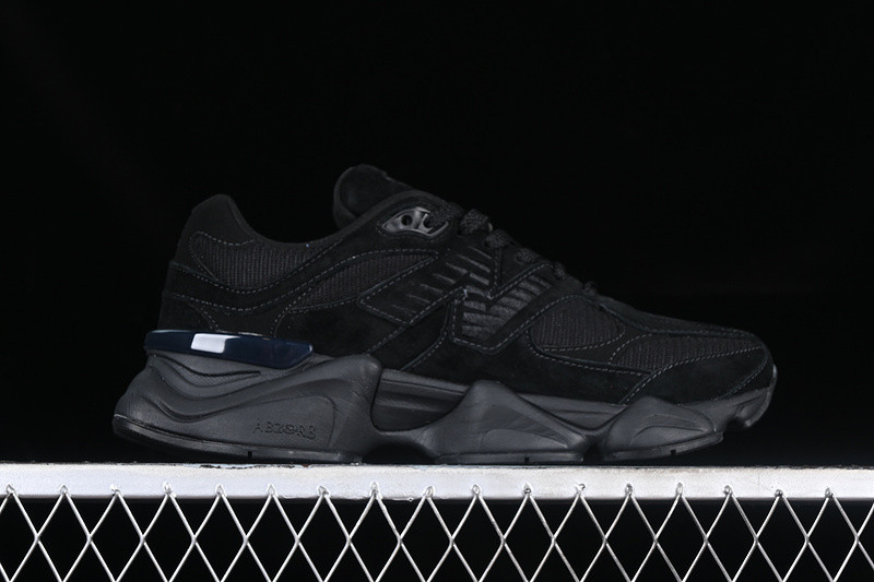 New Balance 9060 Triple Black U9060BPM