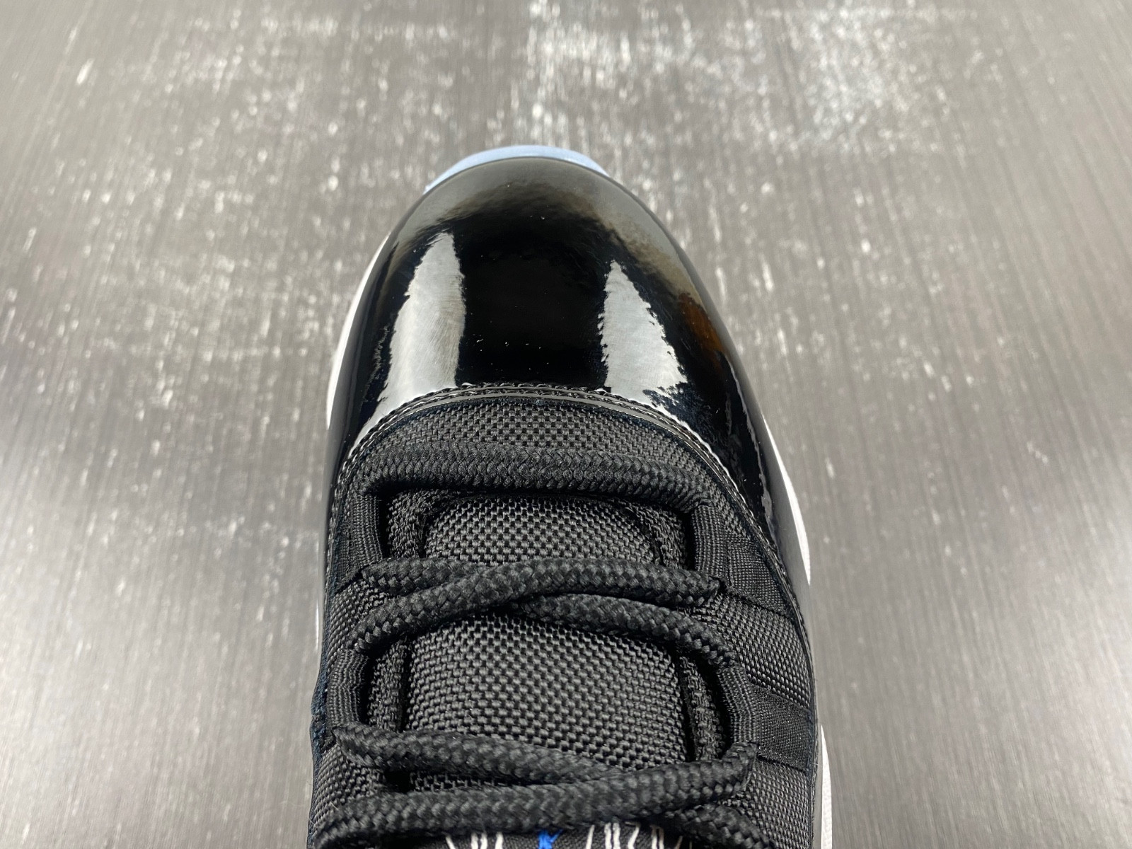 Air Jordan 11 Low