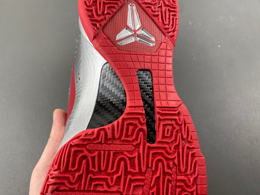 Nike Kobe 5 Protro Caitlin Clark Rookie of the Year IV2712-001
