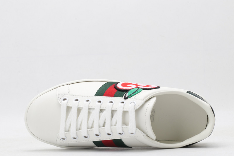 G*u*i sneakers