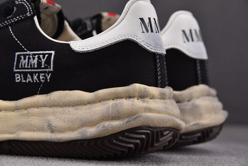 MAISON MIHARA SNEAKERS
