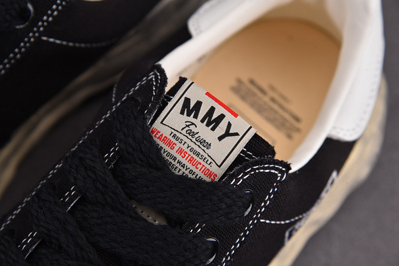 MAISON MIHARA SNEAKERS
