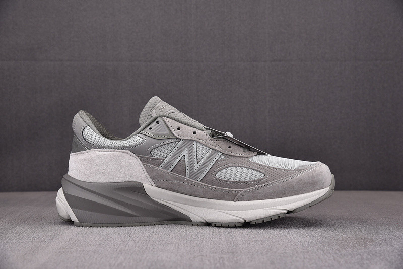 WTAPS x NEW BALANCE 990V6 / M990WT6