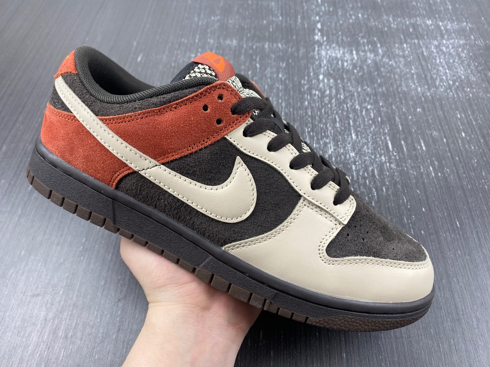Nike Dunk Low Red Panda FV0395-200