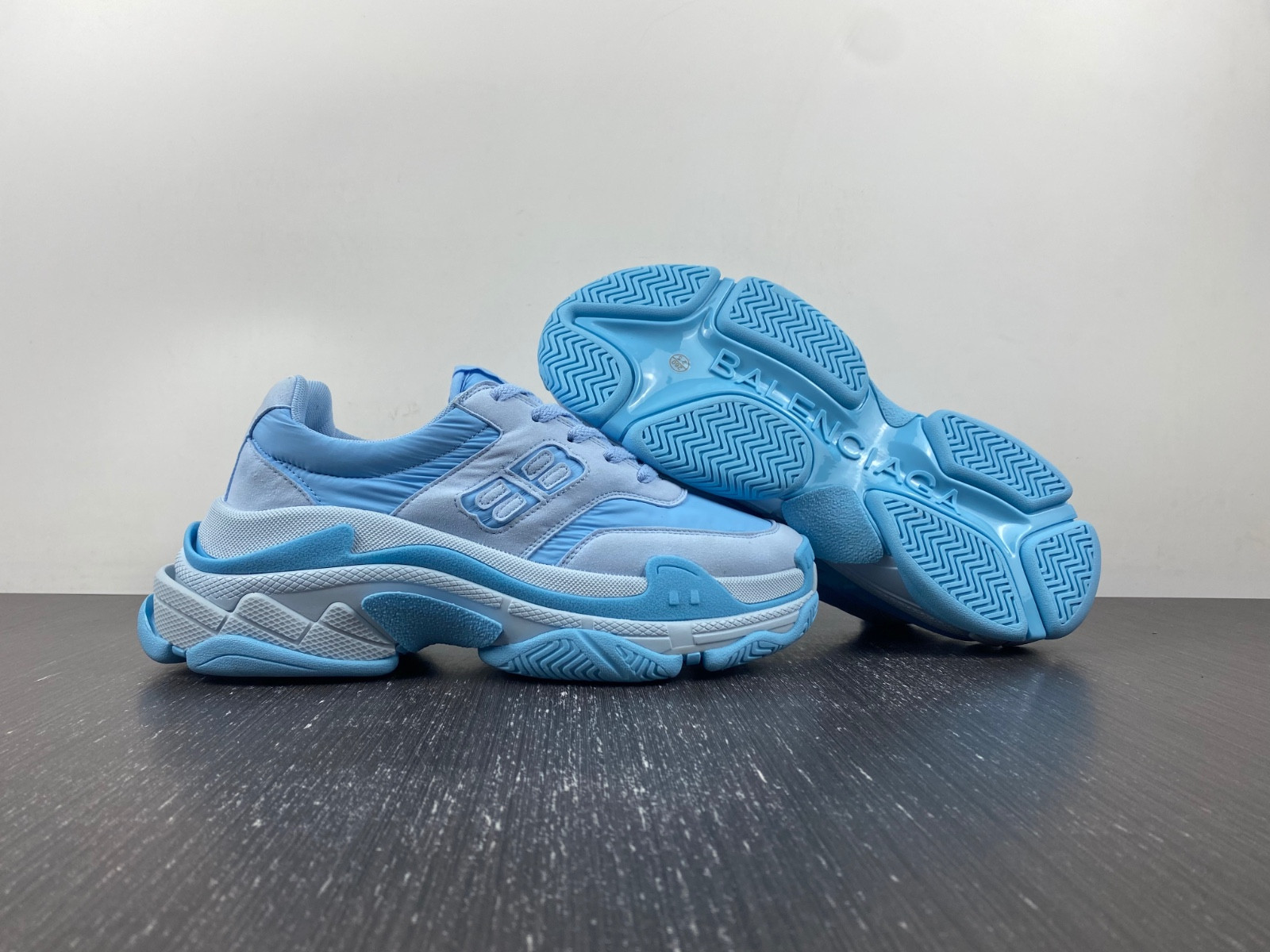 Ba*len*cia*ga triple s 710156 w3cu2 4045
