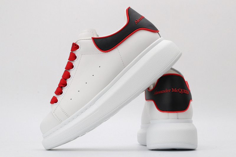 ALEXANDER MCQUEEN SNEAKER