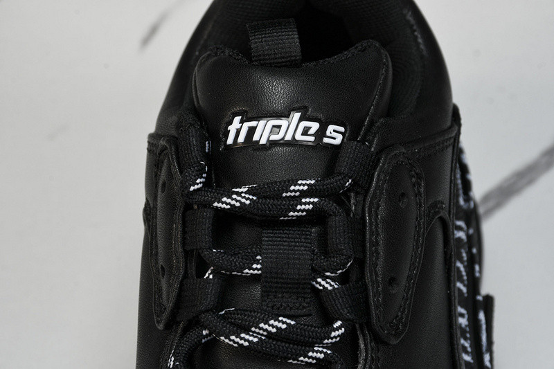 Ba*len*cia*ga triple s 536737 w2fay 9017