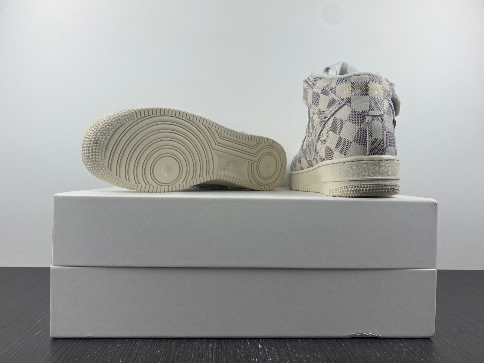 Air Force 1 Mid x IV Sail 1A9VE6