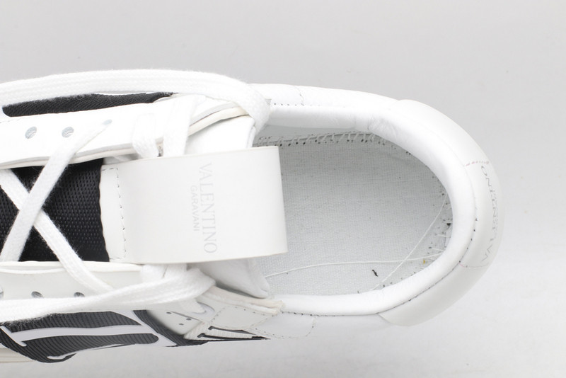 V*LENTINO SNEAKER