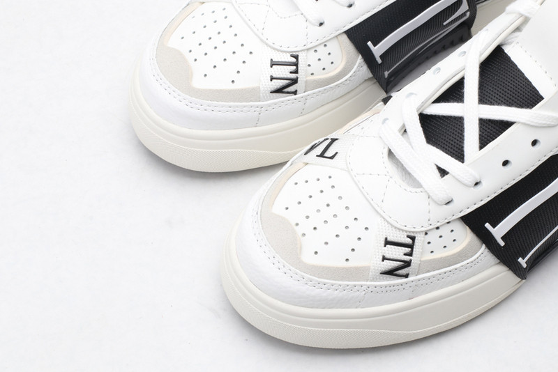 V*LENTINO SNEAKER