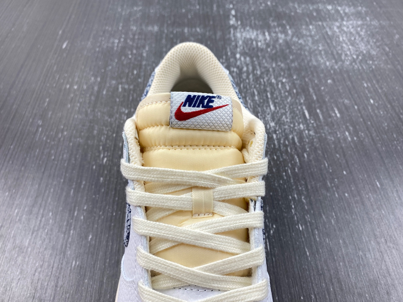 Nike Dunk Low Washed Denim FN6881-100