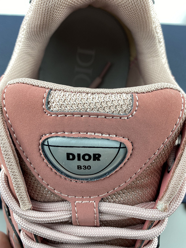 DR B30 SNEAKER
