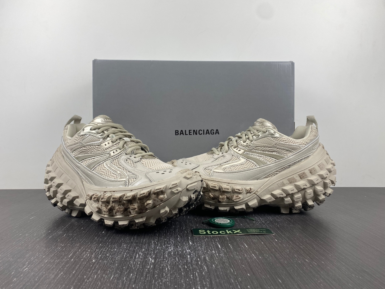 Ba*len*cia*ga bouncer chunky-sole sneakers