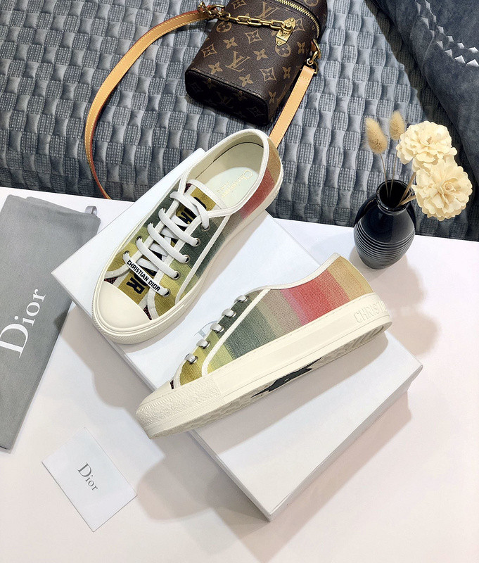 B23 OBLIQUE LOW SNEAKERS