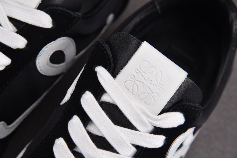 Loewe Ballet Runner