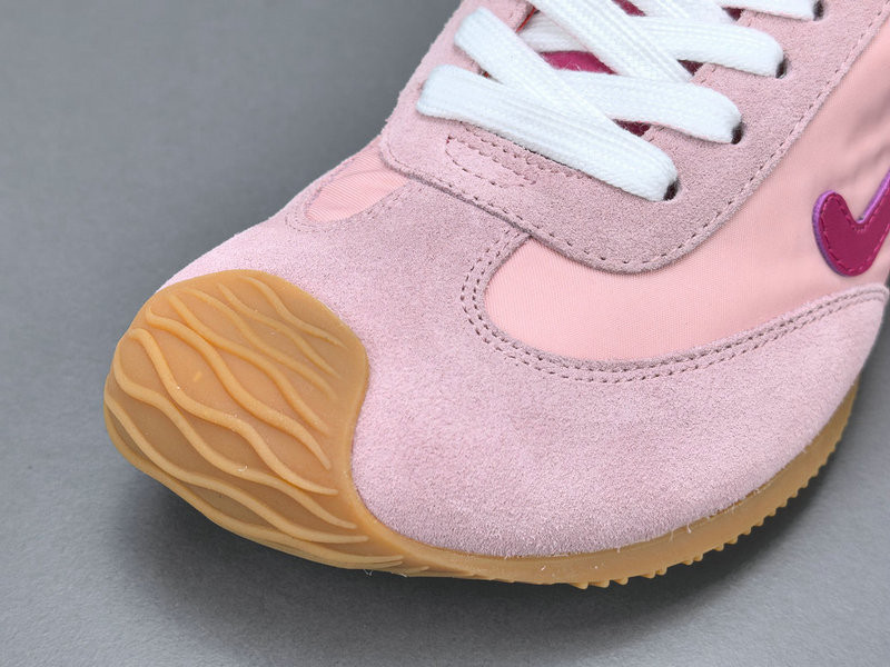 Loewe Ballet Runner