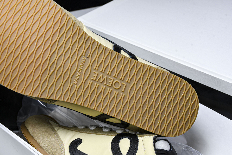 Loewe Ballet Runner