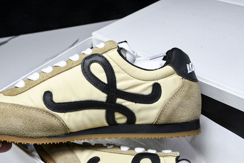 Loewe Ballet Runner